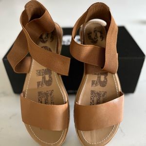 NIB Sorel Ella Sandal size 8.5